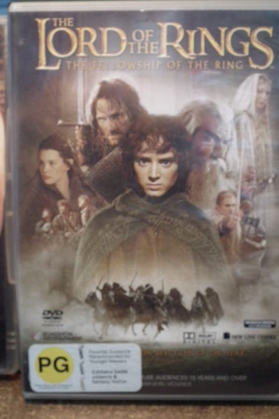 The Lord of the Rings: The Fellowship of the Ring Carousel 1