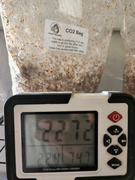 2 Pack - CO2 Production Bag - Mushroom CO2 Bags Carousel 2