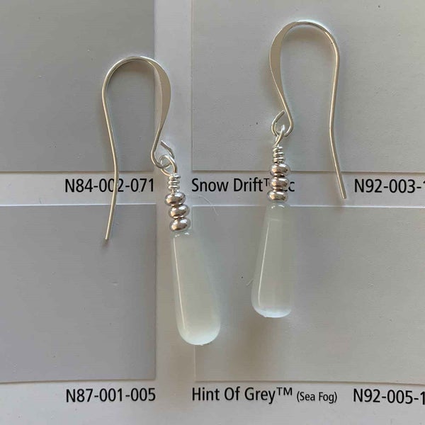 925 Sterling Silver Earrings with Cat's Eye Teardrop "Larado" (White) Carousel 2