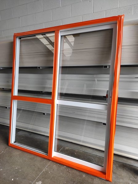 Brand new aluminium sliding door - double glazed clear glass Carousel 8