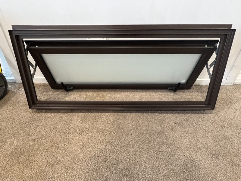 *NEW BROWN ALUMINIUM DOUBLE GLAZED WINDOW:400HX1000W Carousel 1