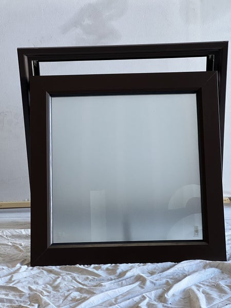 *NEW BROWN ALUMINIUM DOUBLE GLAZED WINDOW:600HX600W Carousel 2