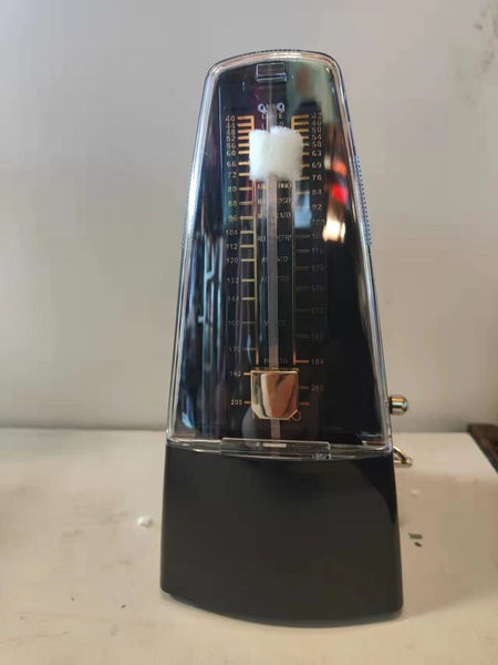 Metronome Carousel 1
