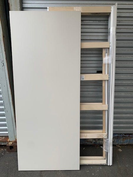 CAVITY SLIDER UNIT (FLUSH DOOR INCLUDED) 610mm - 810mm / 70mm STUD Carousel 1
