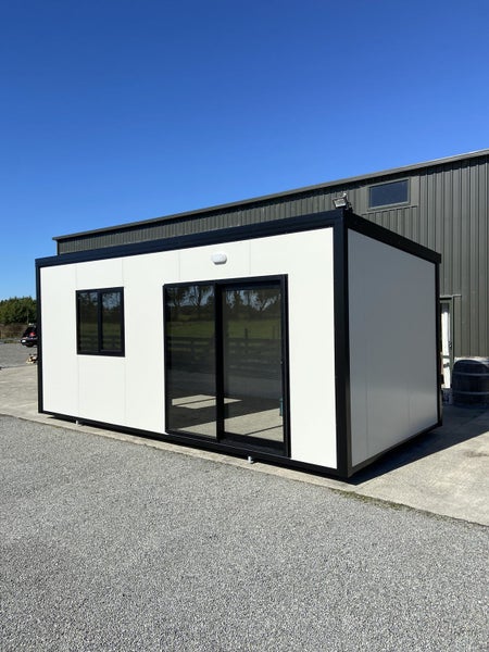 portable cabin Carousel 1