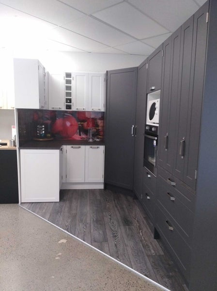 Flat Pack Kitchen Carousel 1