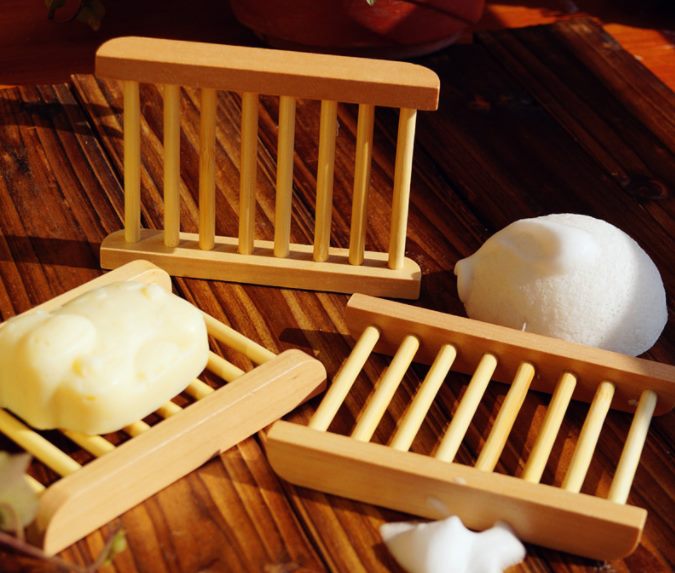 Natural Wooden Soap Tray Bathroom Kitchen Holder Dish Box Rack Carousel 1