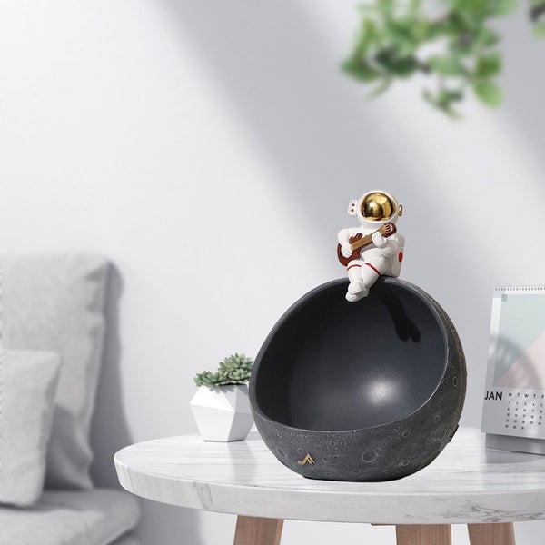 Astronaut Storage Box Carousel 2