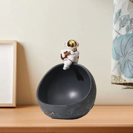 Astronaut Storage Box Carousel 7