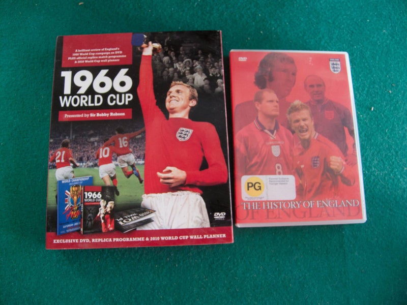 The 1966 World Cup (Collectors Ed) / The History Of England Football - Lot # 542 Carousel 1