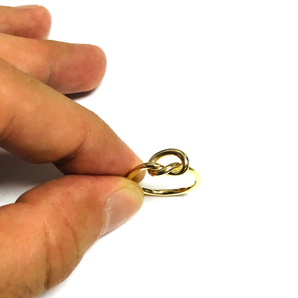 14K Yellow Gold Lovers Love Knot Pretzel Ring, Size 7 Carousel 3