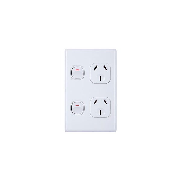 Double Powerpoints White Vertical Switch Wall Socket 250V 10A Carousel 1