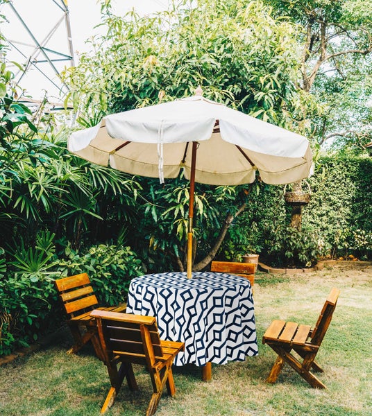 Vargottam Indoor /Outdoor Round Tablecloth 58 Inch Tablecloth With Umbrella Hole Carousel 2