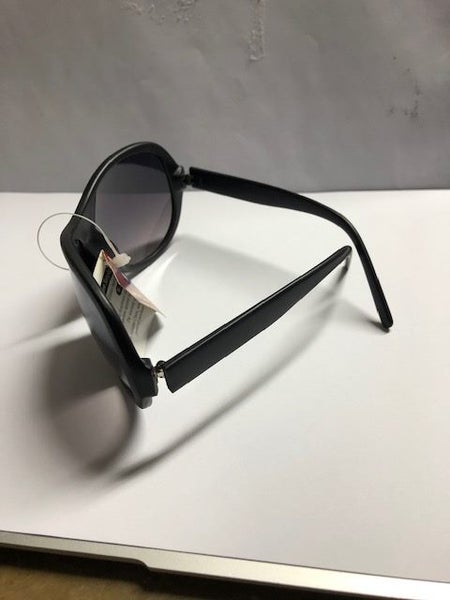 Sunglasses-Black Frame Carousel 2