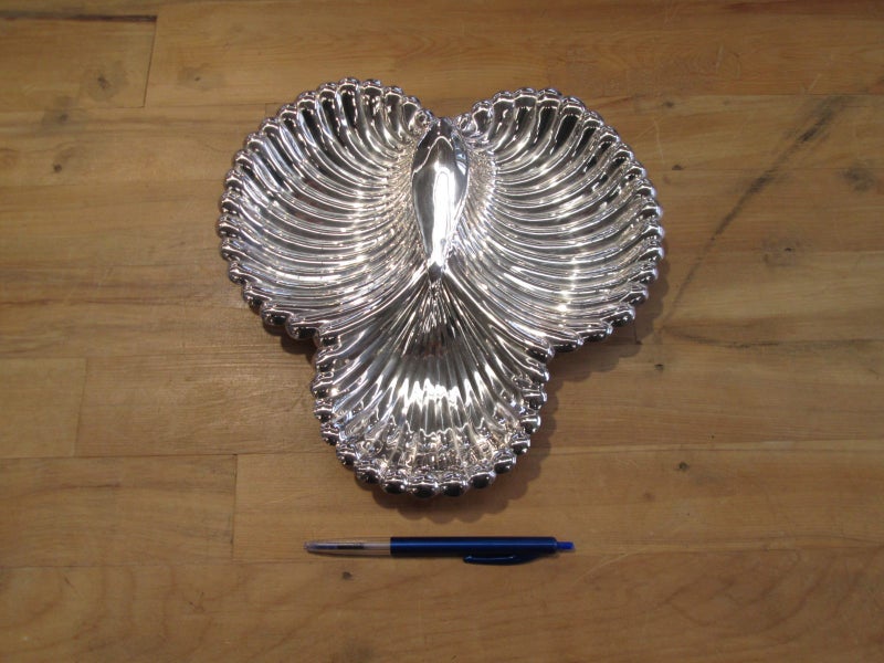 Art Deco Triple Scallop Serving Tray Carousel 8