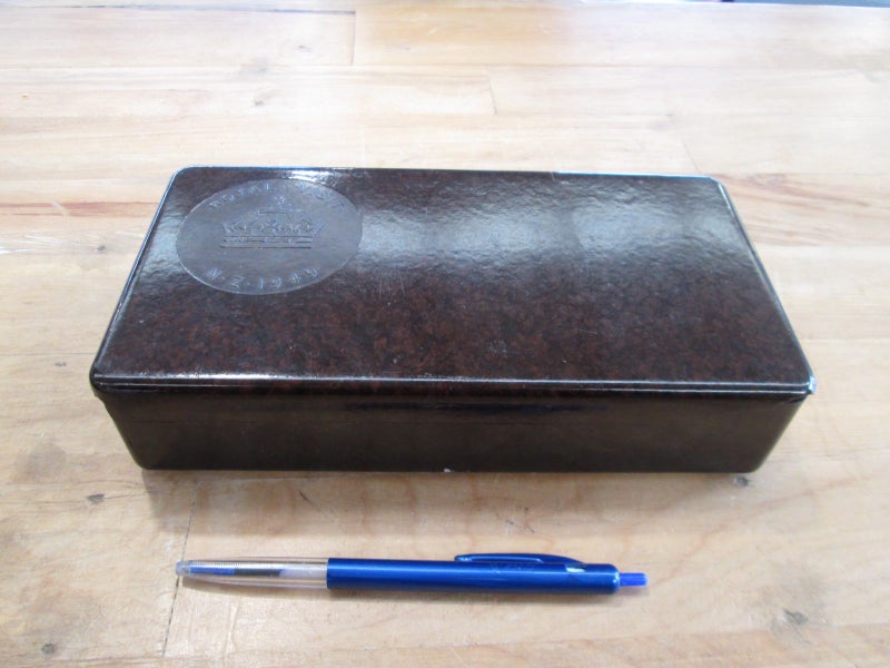 1949 Royal Visit New Zealand Bakelite Box Carousel 11