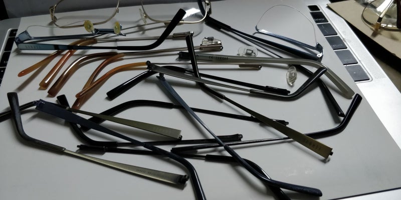 FERAUD: Temples and accessories for Specs Carousel 2