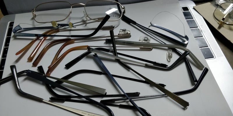 FERAUD: Temples and accessories for Specs Carousel 6