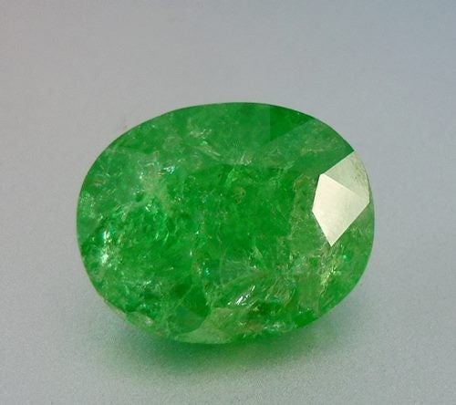 13.81CT HUGE SIZE 100% NATURAL GREEN TSAVORITE GARNET Carousel 1