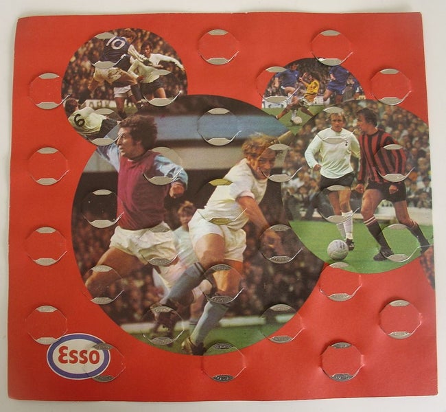 Esso FA Cup Centenary 1872 – 1972 Coin Album Carousel 2