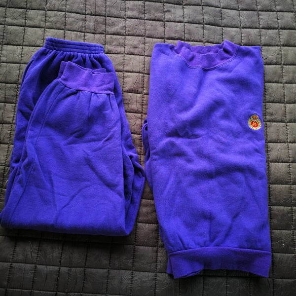 Girl's track suits set good condition Carousel 1