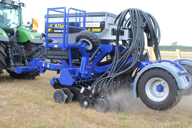 2022 Allen E-D 3000 Airseeder Disc Drill for Hire Carousel 2