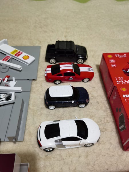 Shell station & vehicles puzzle x4 Carousel 2