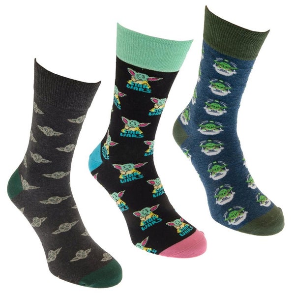 Star Wars: The Mandalorian 3pk Socks Gift Box - Size 6-11 Carousel 1