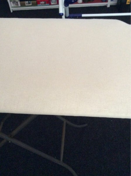 Ironing table in good condition Carousel 2