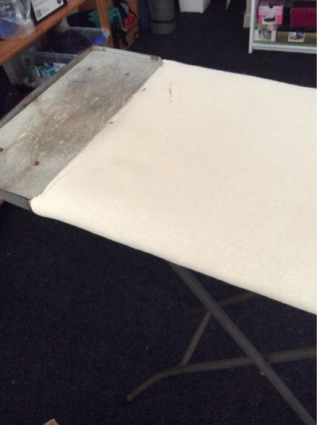 Ironing table in good condition Carousel 1