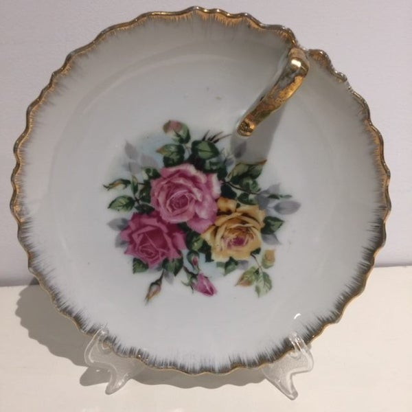 Rose Patterned Plate with Handle Carousel 1