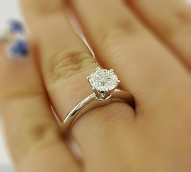 WOW! Authentic Tiffany & Co. Platinum 1.04ctw Diamond Solitaire Engagement Ring Carousel 2