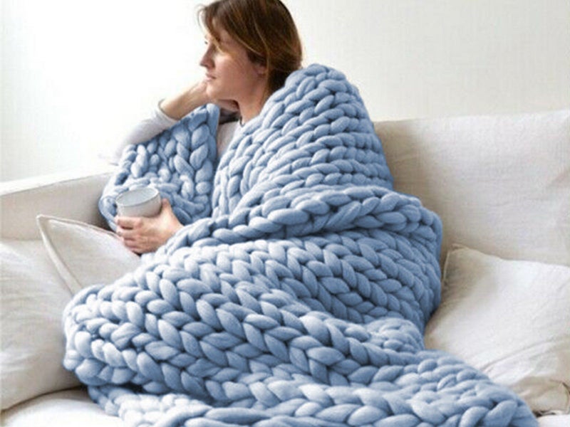 100x100cm Warm Chunky Knit Blanket Throw Blanket Thick Yarn Blanket Blue Carousel 1