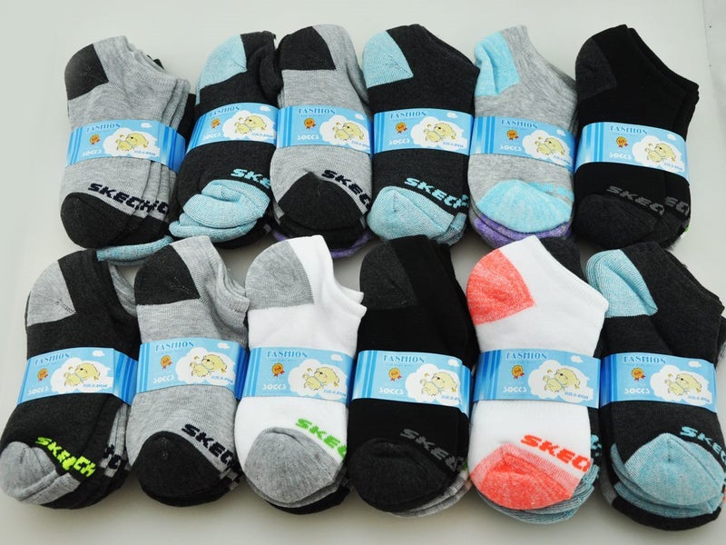 WHOLESALE - (36 Pairs) Kids' Cushioned Ankle Socks, Size 6-8 Carousel 2