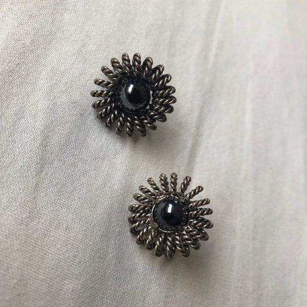 Vintage Screw Back Old Austrian Earring's Carousel 2