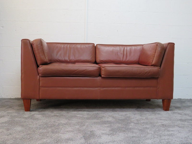 Mid Century Leather Couch Carousel 2