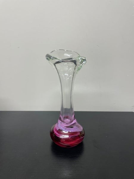 Hokitika art glass vase Carousel 1