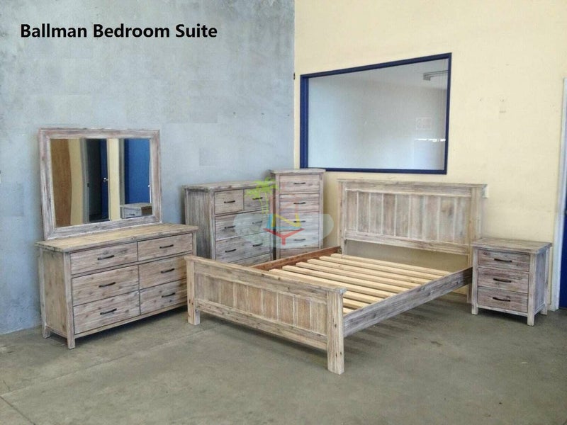 Queen Bed Carousel 6