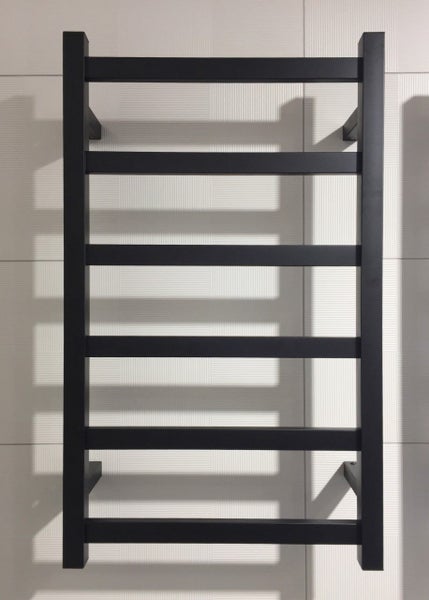 BLACK Heated towel rail 450mm wide 6 bars Carousel 1