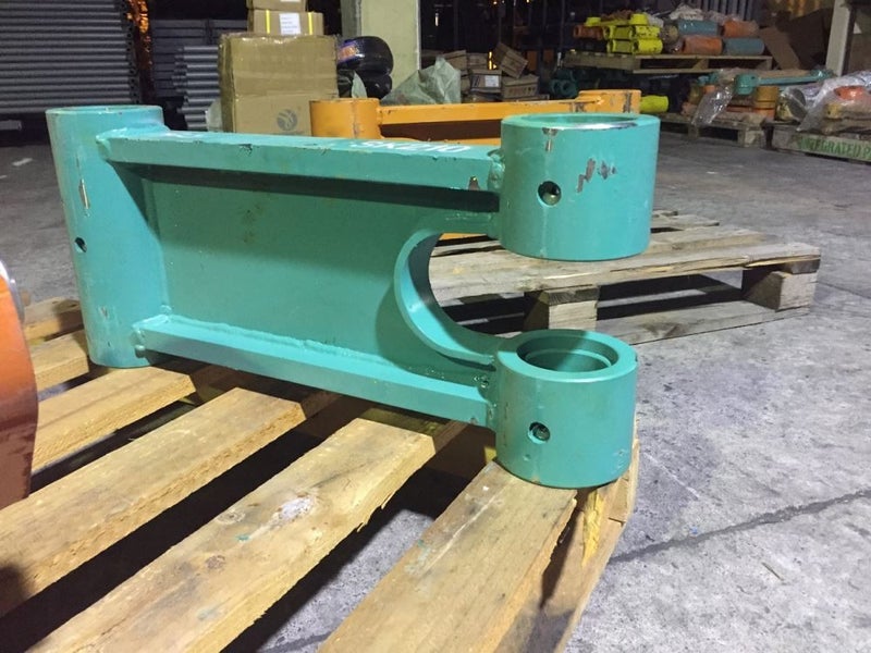 Digger Bucket H-Link for Kobelco SK210 part no: YN12B01939F1 80mm*80mm*610mm Carousel 3