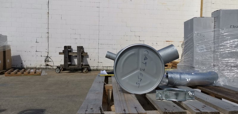 Digger Muffler for - CAT305.5 /E308B/E308 part no: 190-5781 1905781 CA1905781 Carousel 2