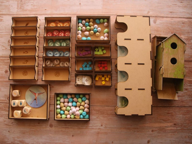 Wingspan Box Insert Carousel 1