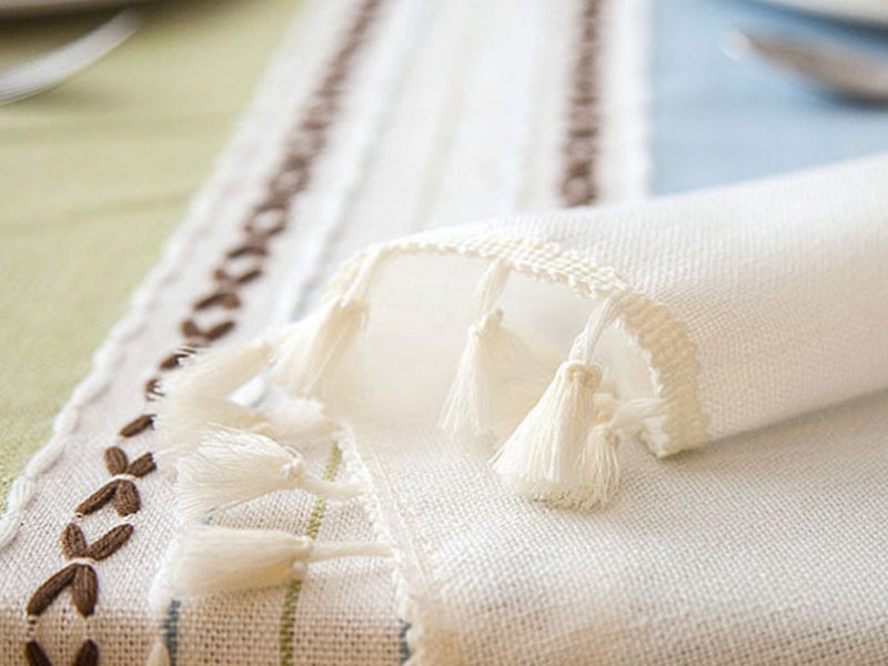 140x140cmImitation Linen Table Cloth Embroidery Tablecloths Green Carousel 5