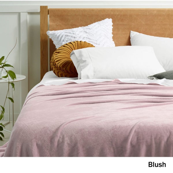Accessorize Super Soft Blanket Queen/King Blush Carousel 1