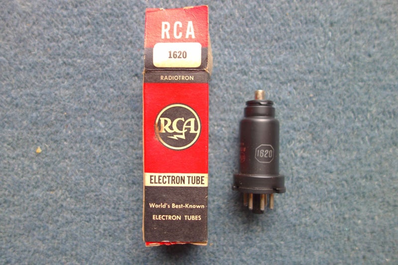 RCA 1620 Radio Tube Carousel 1