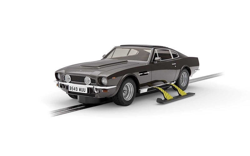 Scalextric C4239 James Bond Aston Martin V8 - The Living Daylights Carousel 1