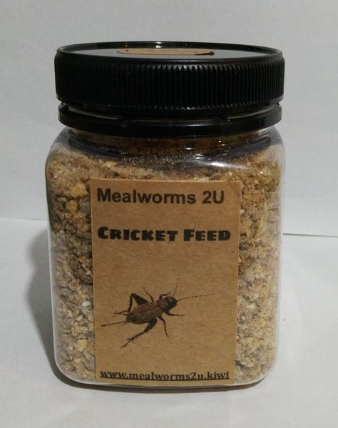 125g Mealworms 2U Complete Cricket Food Carousel 1