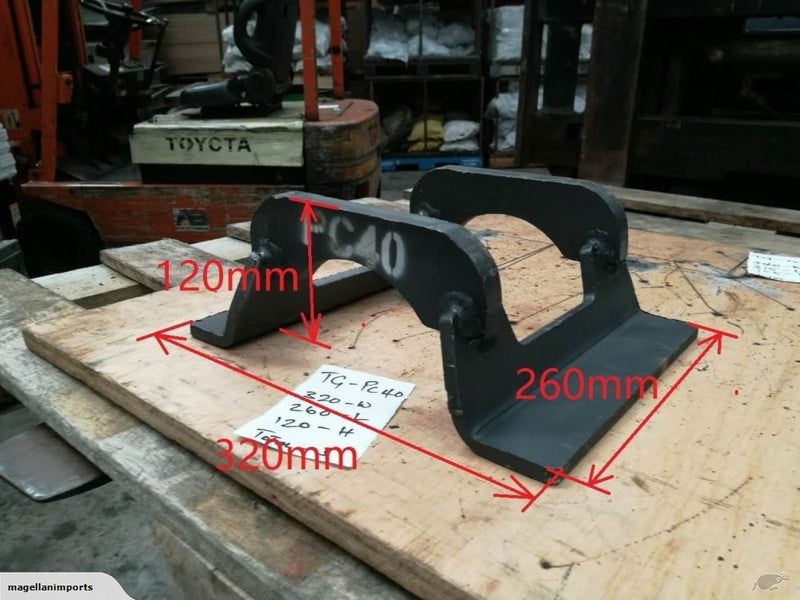 Digger Track Guard for PC40/60/120/200 CAT120/312/320/325 EX120/200 ZAX120 SK200 Carousel 1