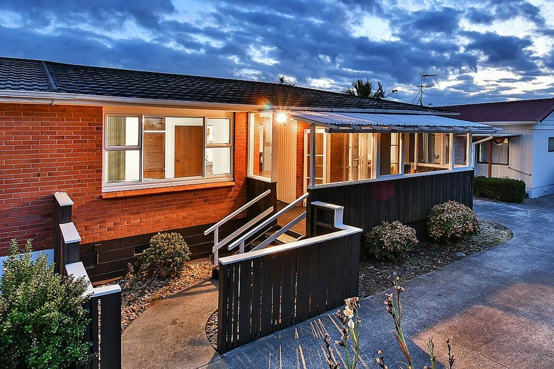 2/44 Rangitoto Road, Papatoetoe, Manukau City, Auckland