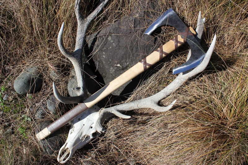 "Hrafner" - Double Headed Viking Axe Carousel 2